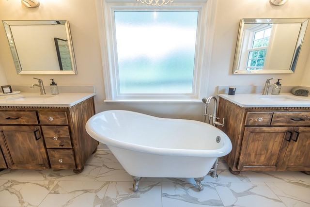 1936 200th Road, Kingsville, MO 64061