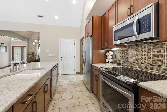 516 Flying Eagle Drive, Clover, SC 29710