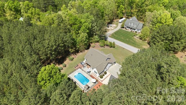 516 Flying Eagle Drive, Clover, SC 29710