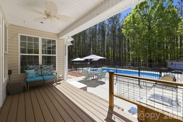 516 Flying Eagle Drive, Clover, SC 29710