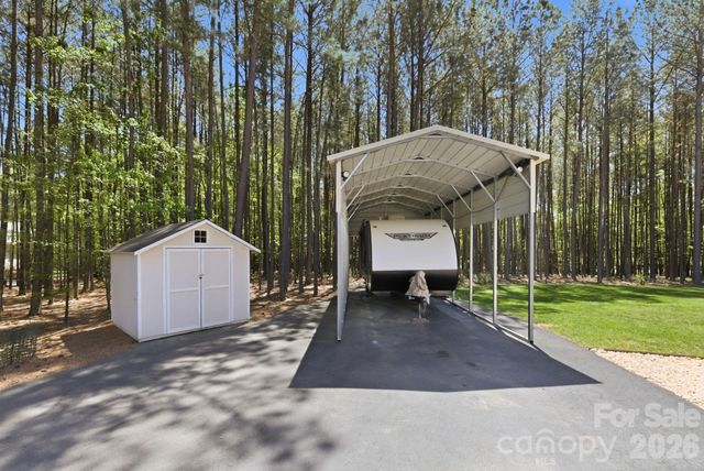 516 Flying Eagle Drive, Clover, SC 29710