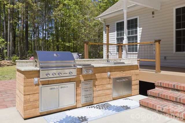 516 Flying Eagle Drive, Clover, SC 29710