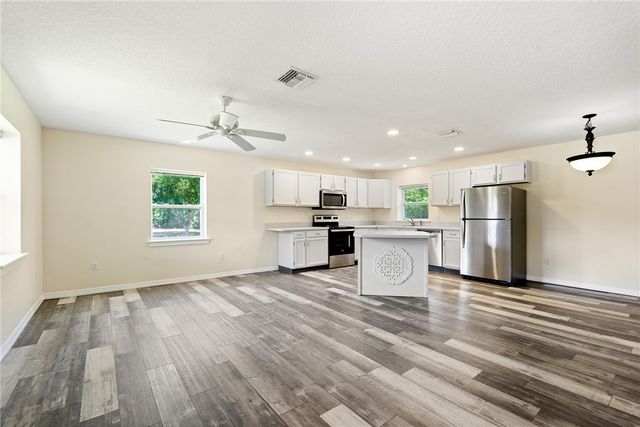 6359 41st Street, Vero Beach, FL 32967