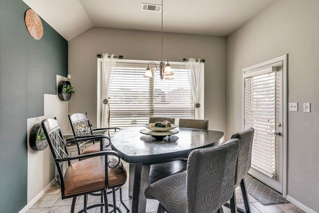 204 Janice Court, Glenn Heights, TX 75154