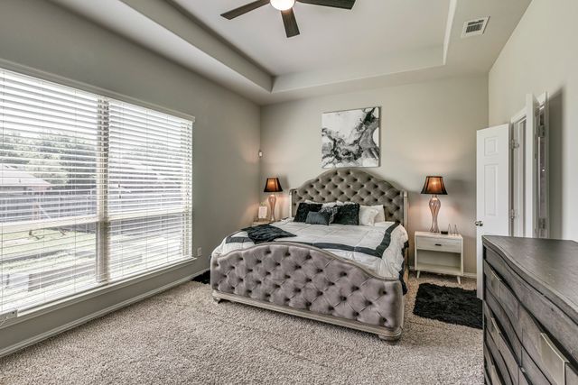 204 Janice Court, Glenn Heights, TX 75154
