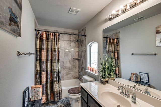 204 Janice Court, Glenn Heights, TX 75154