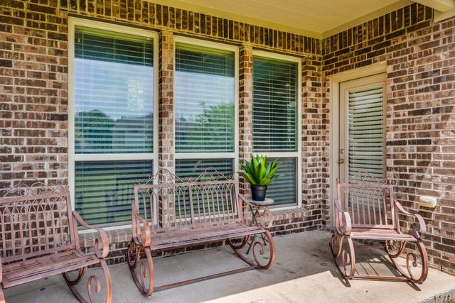 204 Janice Court, Glenn Heights, TX 75154