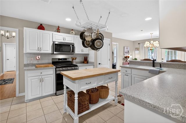 112 Mill Hill Road, Richmond Hill, GA 31324