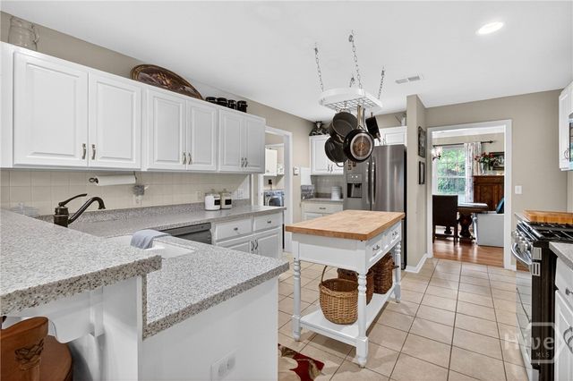112 Mill Hill Road, Richmond Hill, GA 31324