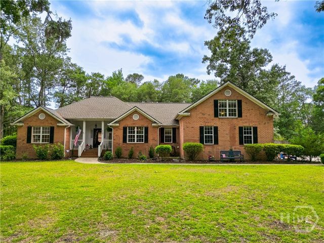 112 Mill Hill Road, Richmond Hill, GA 31324