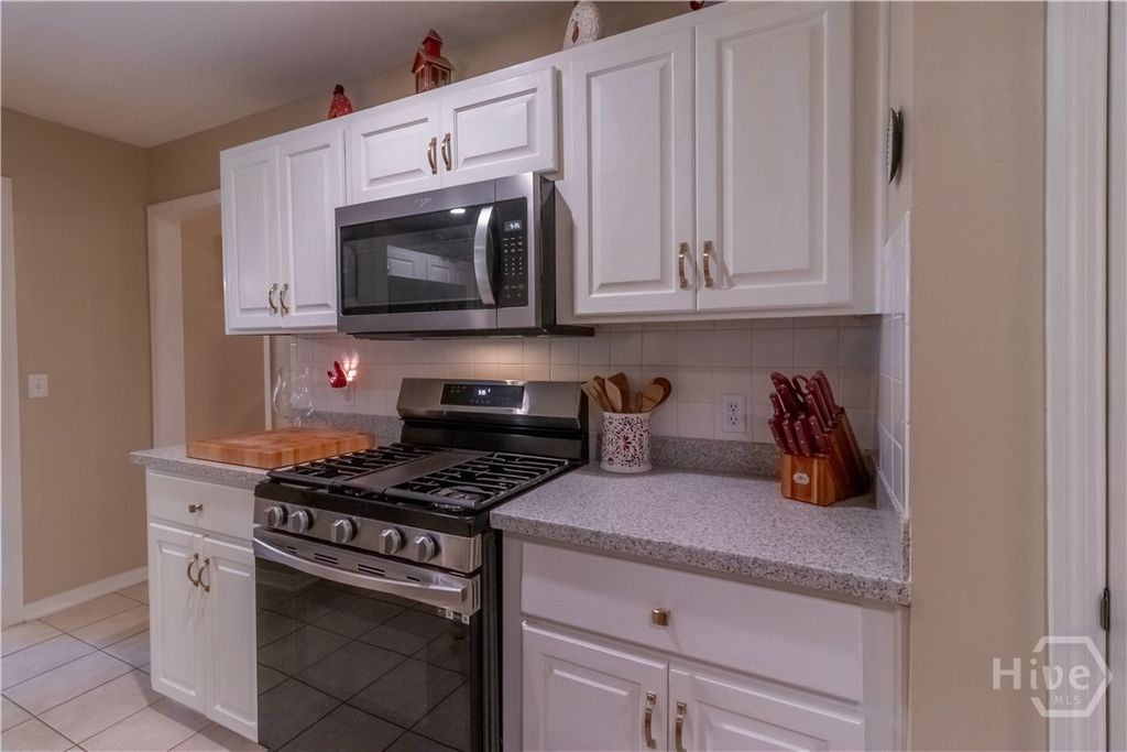 Image 17 of property listing at 112 Mill Hill Road, Richmond Hill, GA 31324
