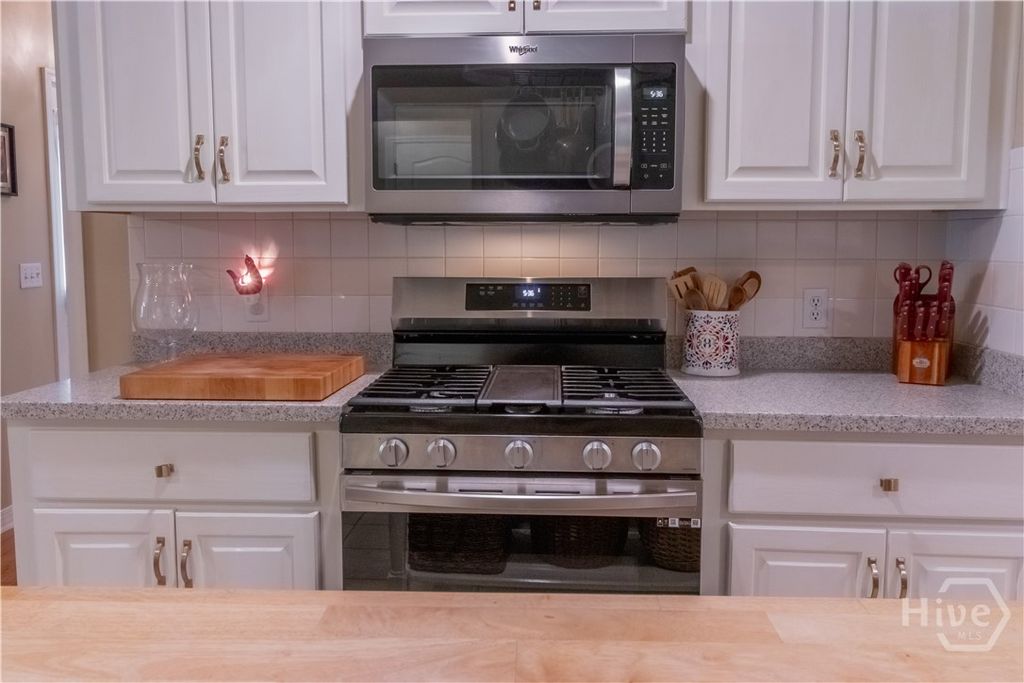 Image 18 of property listing at 112 Mill Hill Road, Richmond Hill, GA 31324