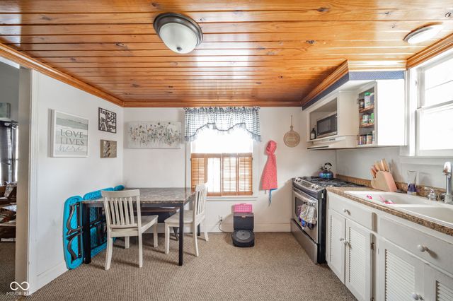 812 Chestnut Street, Anderson, IN 46012