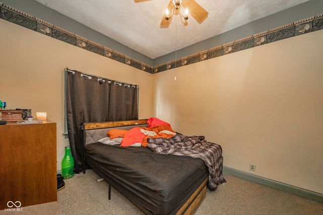 812 Chestnut Street, Anderson, IN 46012