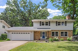 1762 Canyon Lane, New Brighton, MN 55112