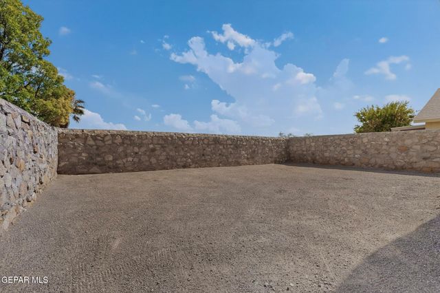 12498 PASEO AZUL Drive, El Paso, TX 79928