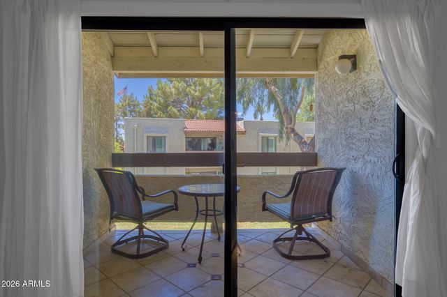 10444 N 69TH Street 201, Paradise Valley, AZ 85253