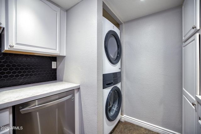 10444 N 69TH Street 201, Paradise Valley, AZ 85253