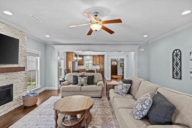 206 Kelso Ln, Dothan, AL 36305