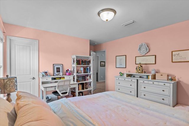 206 Kelso Ln, Dothan, AL 36305