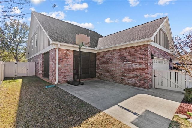 206 Kelso Ln, Dothan, AL 36305