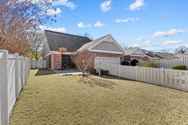 206 Kelso Ln, Dothan, AL 36305