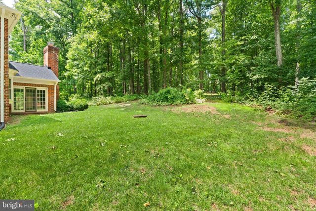 4560 LYNN FOREST DR, Gainesville, VA 20155