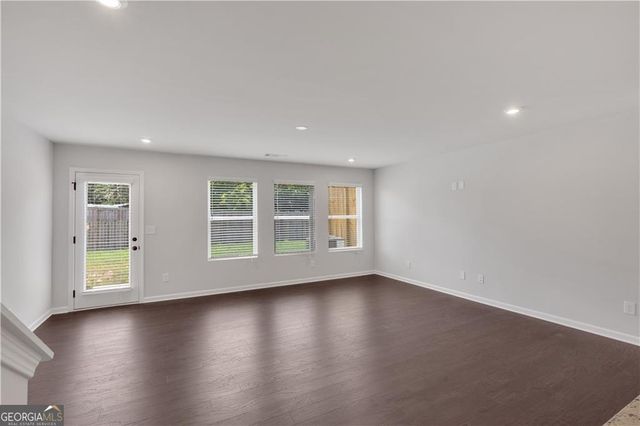 313 Rolling Green Road, Adairsville, GA 30103