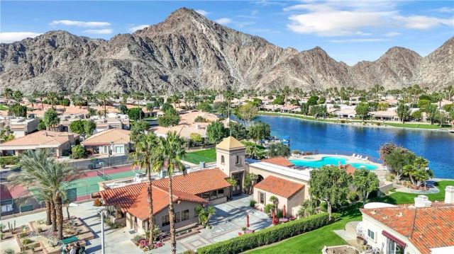 48558 Via Amistad, La Quinta, CA 92253