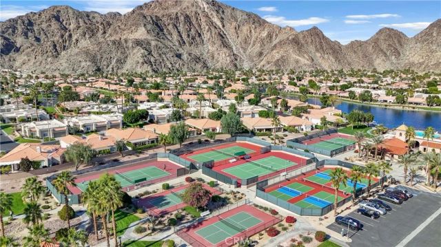 48558 Via Amistad, La Quinta, CA 92253
