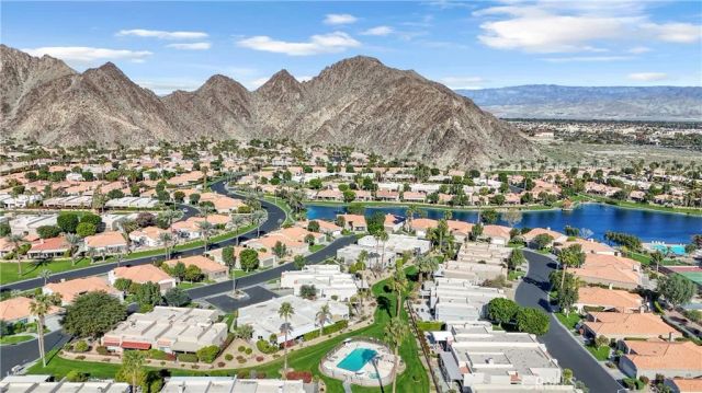 48558 Via Amistad, La Quinta, CA 92253