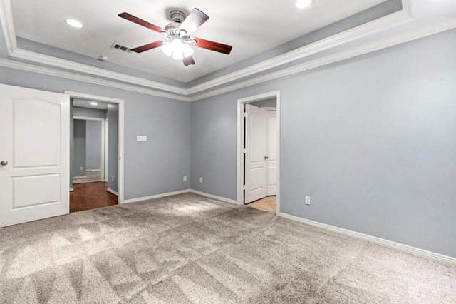 10367 Royal Magnolia Drive, Conroe, TX 77303