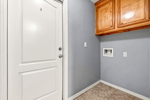 10367 Royal Magnolia Drive, Conroe, TX 77303