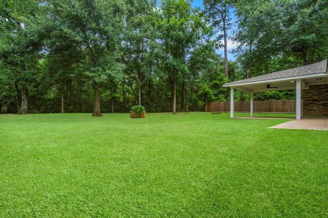 10367 Royal Magnolia Drive, Conroe, TX 77303