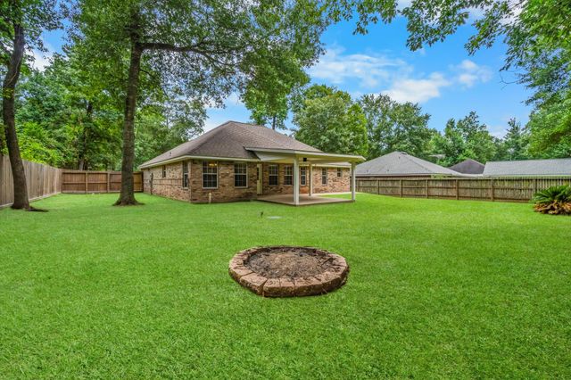 10367 Royal Magnolia Drive, Conroe, TX 77303