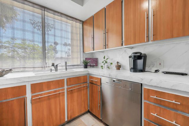 45711 W Verba Santa Drive, Palm Desert, CA 92260