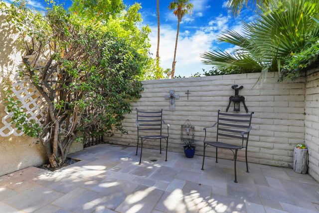 45711 W Verba Santa Drive, Palm Desert, CA 92260