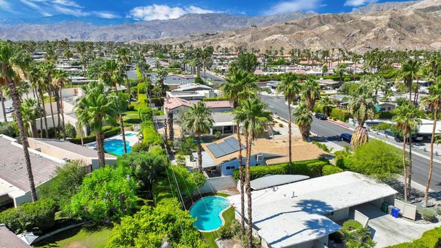 45711 W Verba Santa Drive, Palm Desert, CA 92260