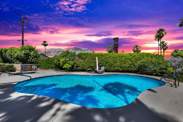 45711 W Verba Santa Drive, Palm Desert, CA 92260