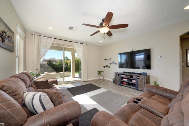 8604 Monsoon Road NW, Albuquerque, NM 87120