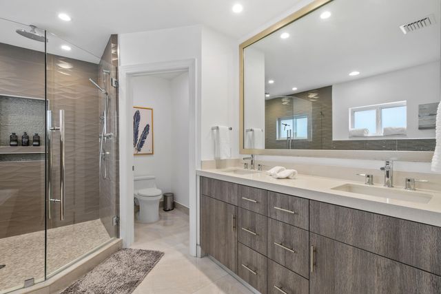 7101 W Lake Drive, Lake Clarke Shores, FL 33406