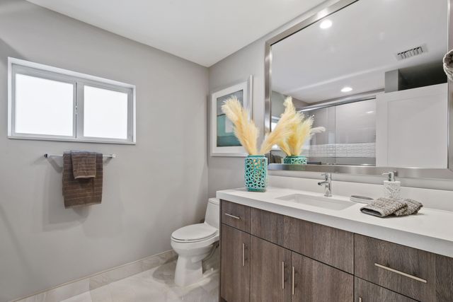 7101 W Lake Drive, Lake Clarke Shores, FL 33406