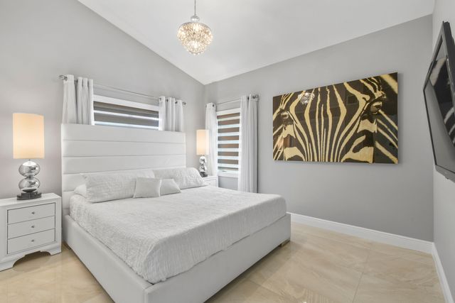 7101 W Lake Drive, Lake Clarke Shores, FL 33406