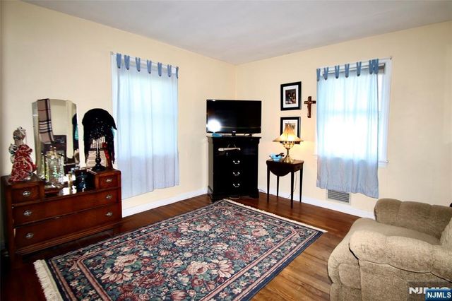 37-17 Jasper Road, Fair Lawn, NJ 07410