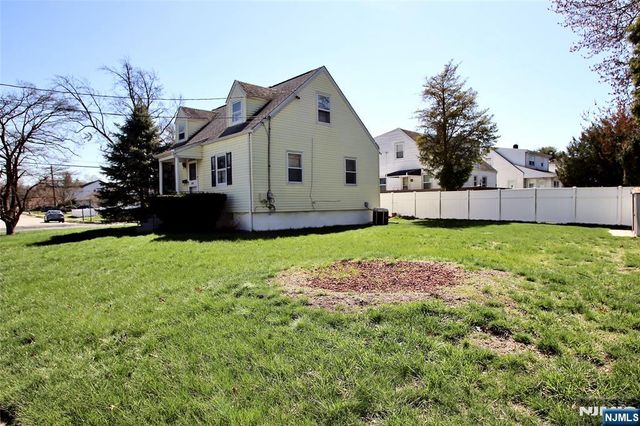 37-17 Jasper Road, Fair Lawn, NJ 07410
