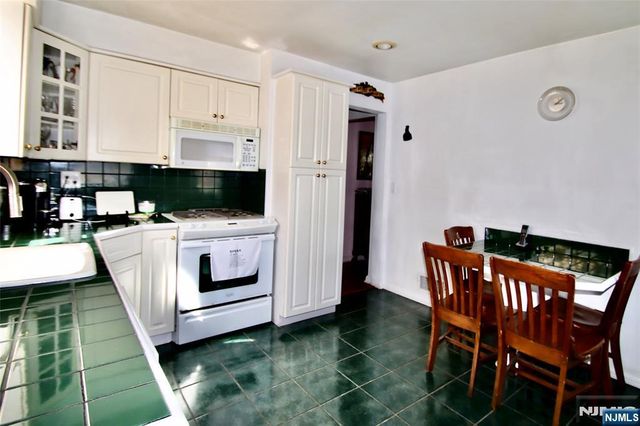 37-17 Jasper Road, Fair Lawn, NJ 07410