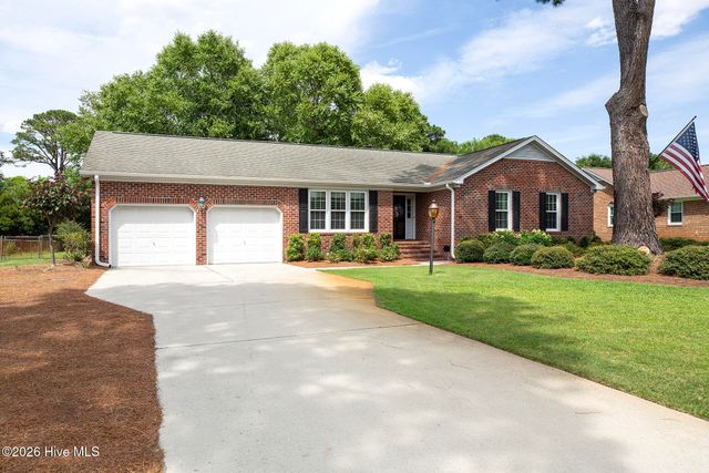 377 R L Honeycutt Drive, Wilmington, NC 28412