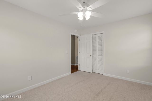 377 R L Honeycutt Drive, Wilmington, NC 28412
