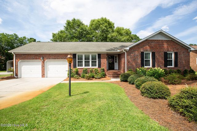 377 R L Honeycutt Drive, Wilmington, NC 28412