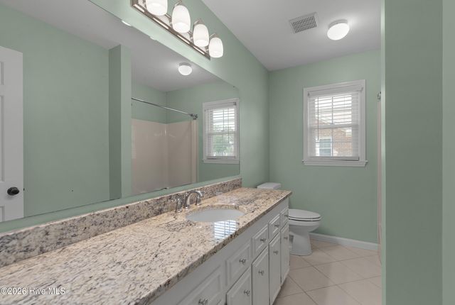 377 R L Honeycutt Drive, Wilmington, NC 28412